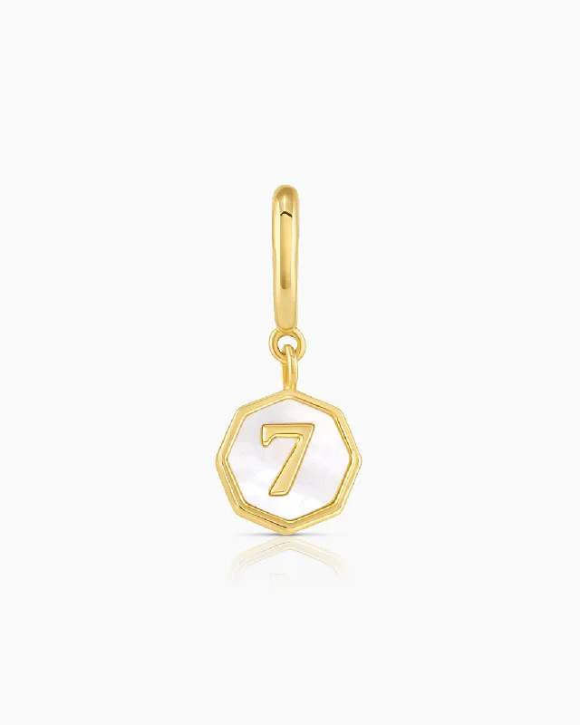 7 / Gold Plated